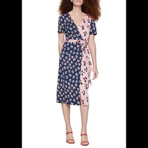 BCBGENERATION‎ FLORAL WRAP DRESS